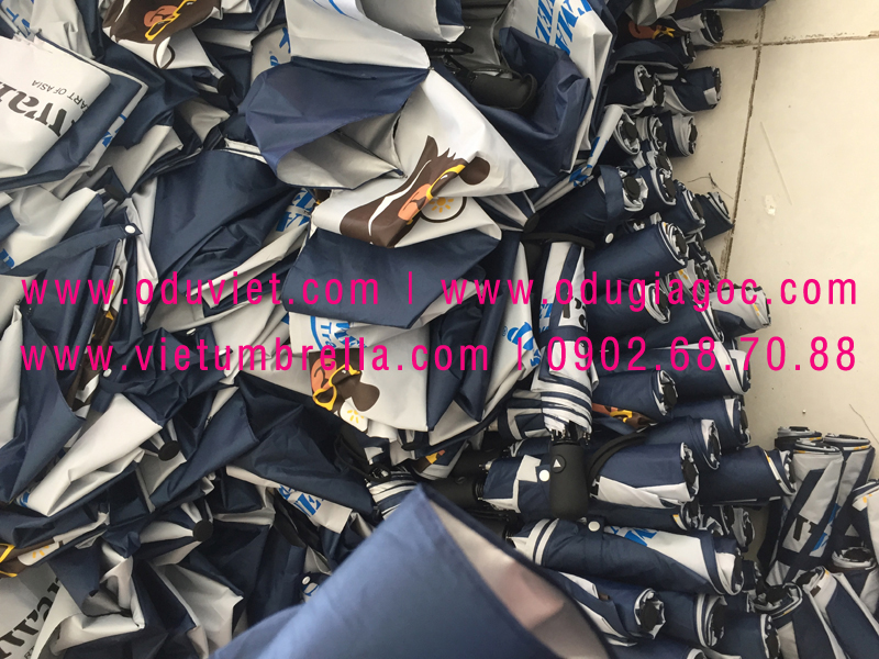 xưởng sản xuất ô dù cầm tay in logo quảng cáo